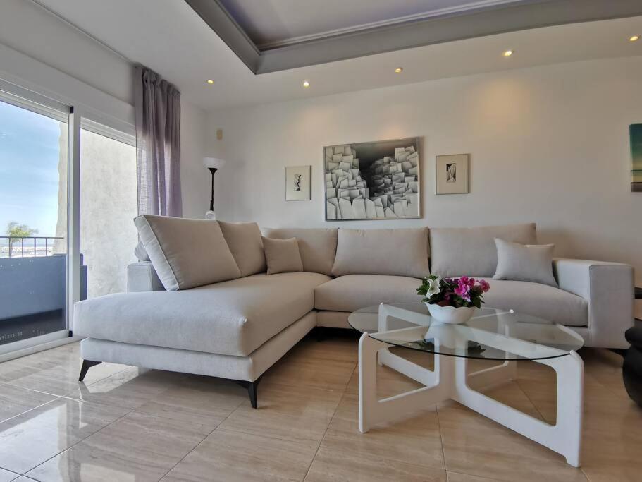 Sea Front Apartment In Puerto Banus ماربيا المظهر الخارجي الصورة